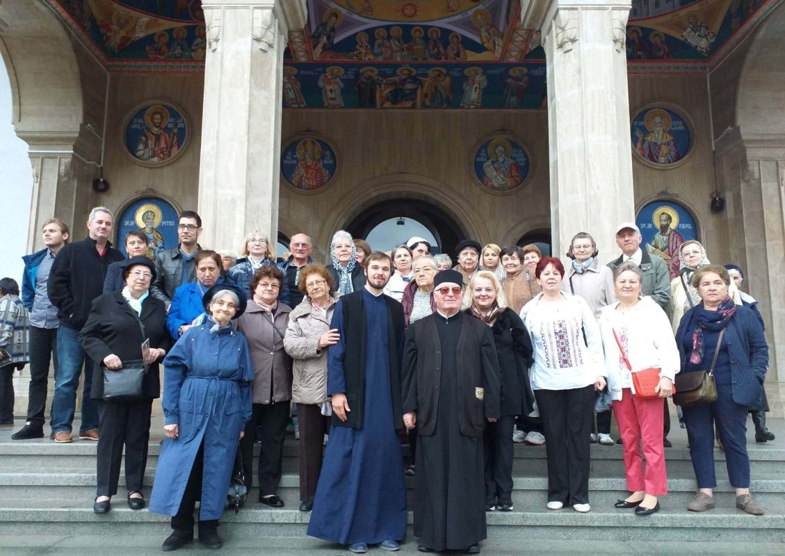 Pelerinaj de suflet al credincioşilor de la Biserica Popa Nan 118138