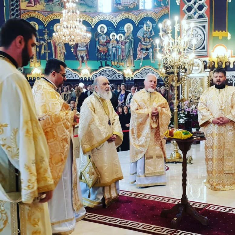 Slujiri arhierești la praznicul Înălțării Domnului 118154