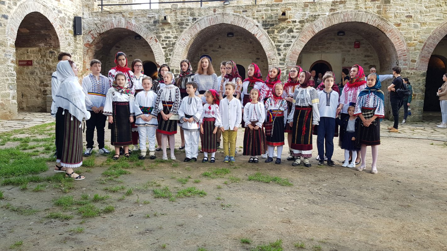 Spectacolul de interpretare corală de Ziua Eroilor, la Suceava 118178