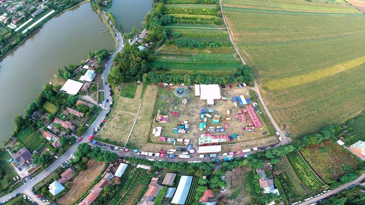 Maia, satul de câmpie  ca o permanentă Înviere 118251