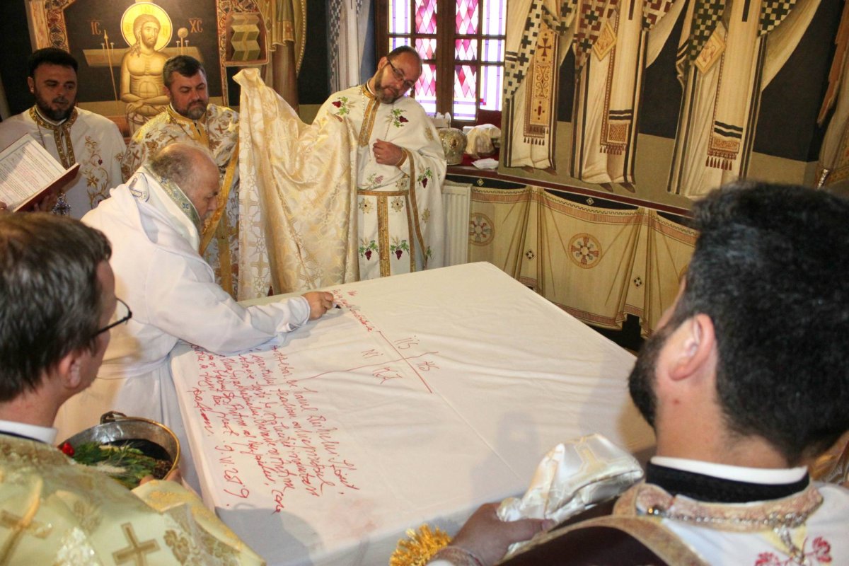 Sfințiri de biserici în eparhii din Muntenia 118331