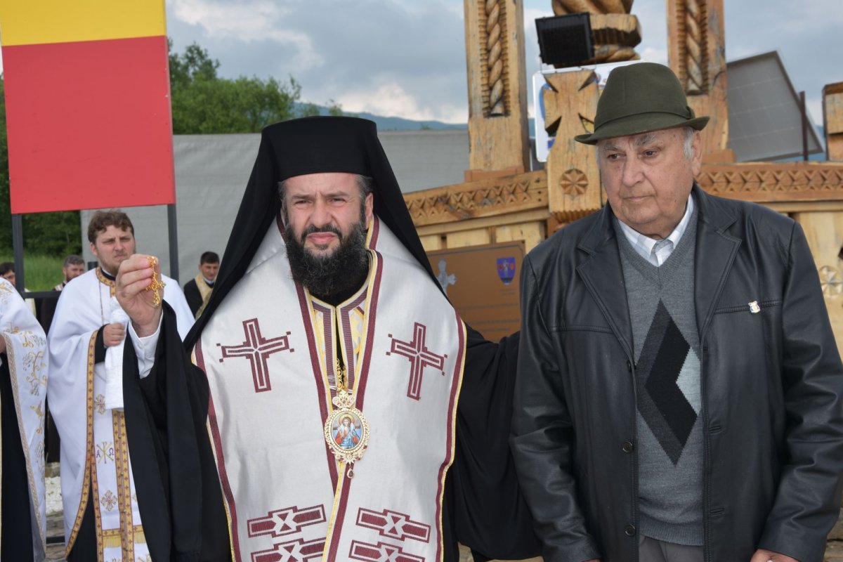 Eroii neamului, pomeniți la Domașnea 118411