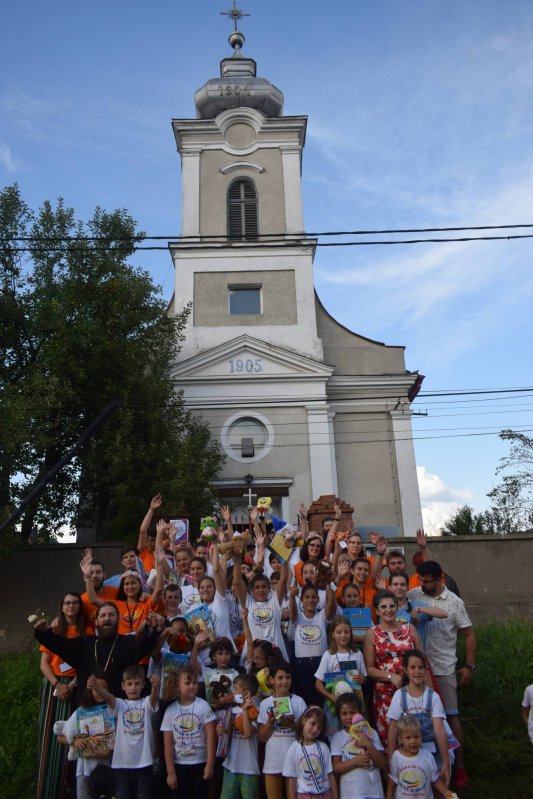 Moștenirea creștină a satului  și oameni care schimbă lumea 118418