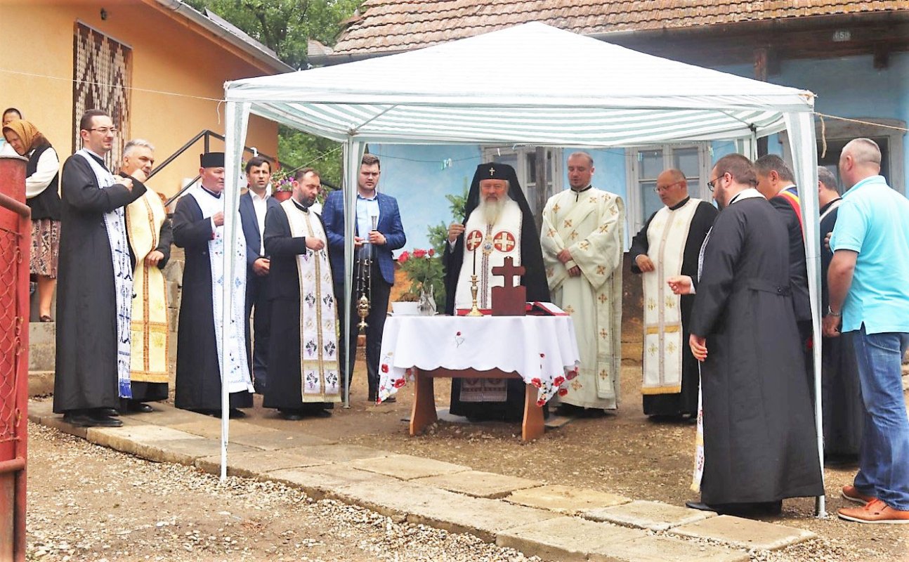 Casă ridicată de credincioși pentru o familie cu probleme financiare din Mociu, Cluj 118506