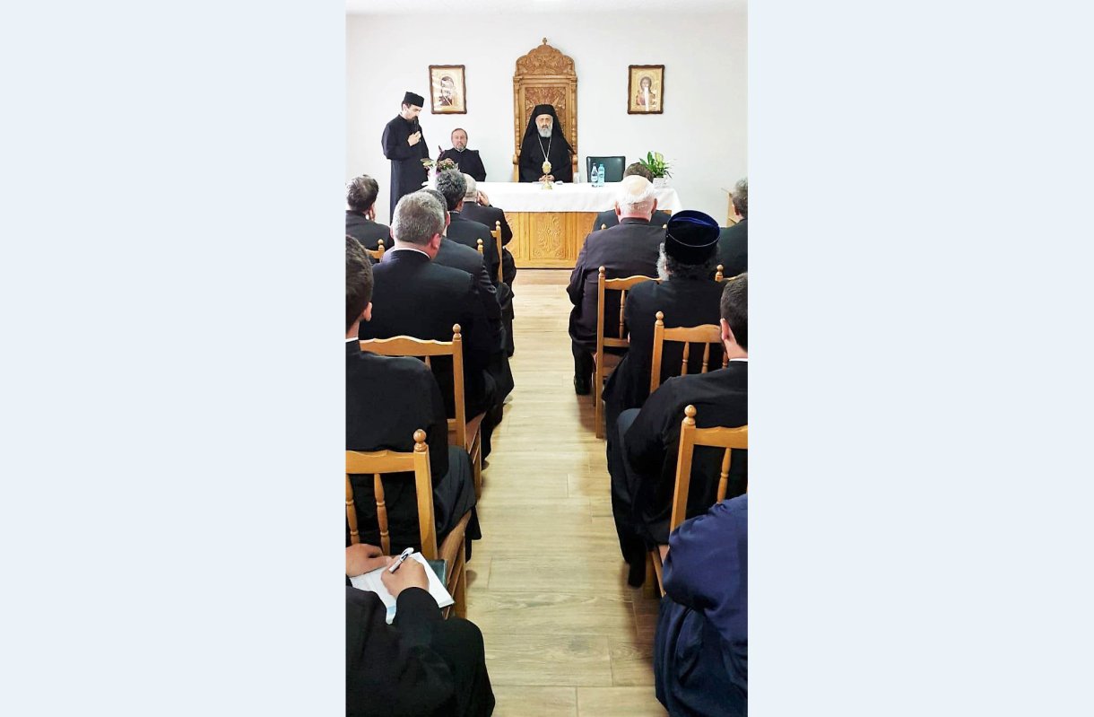 Conferință preoțească la Reghin 118514