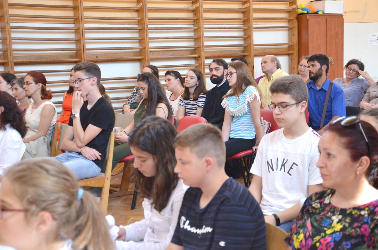 Premierea elevilor olimpici la disciplina religie, la Timișoara 118576