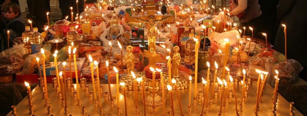 În Biserică, prin rugăciune se alină realitatea morții 118628