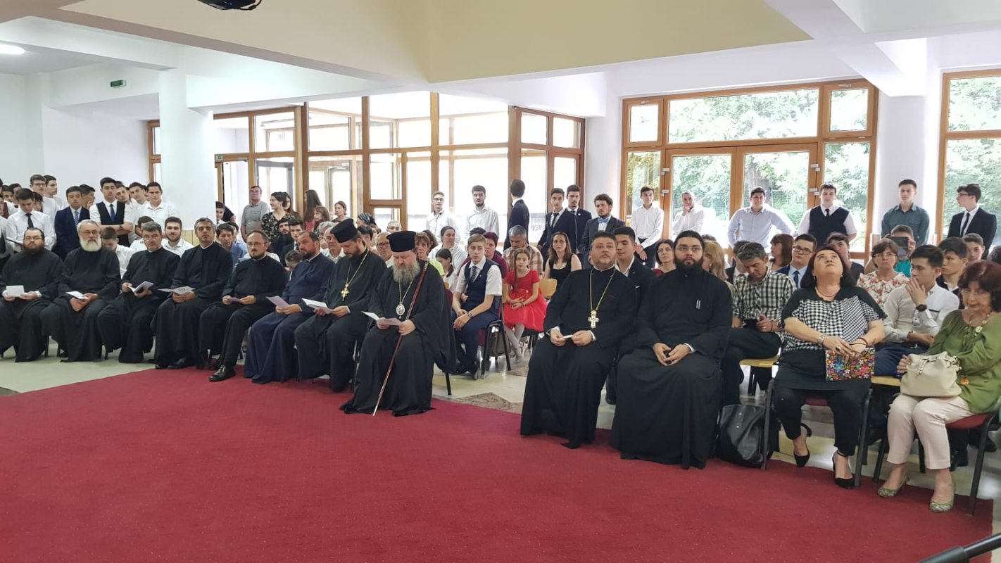 Moment de bucurie şi de bilanţ la seminarul din Capitală 118621