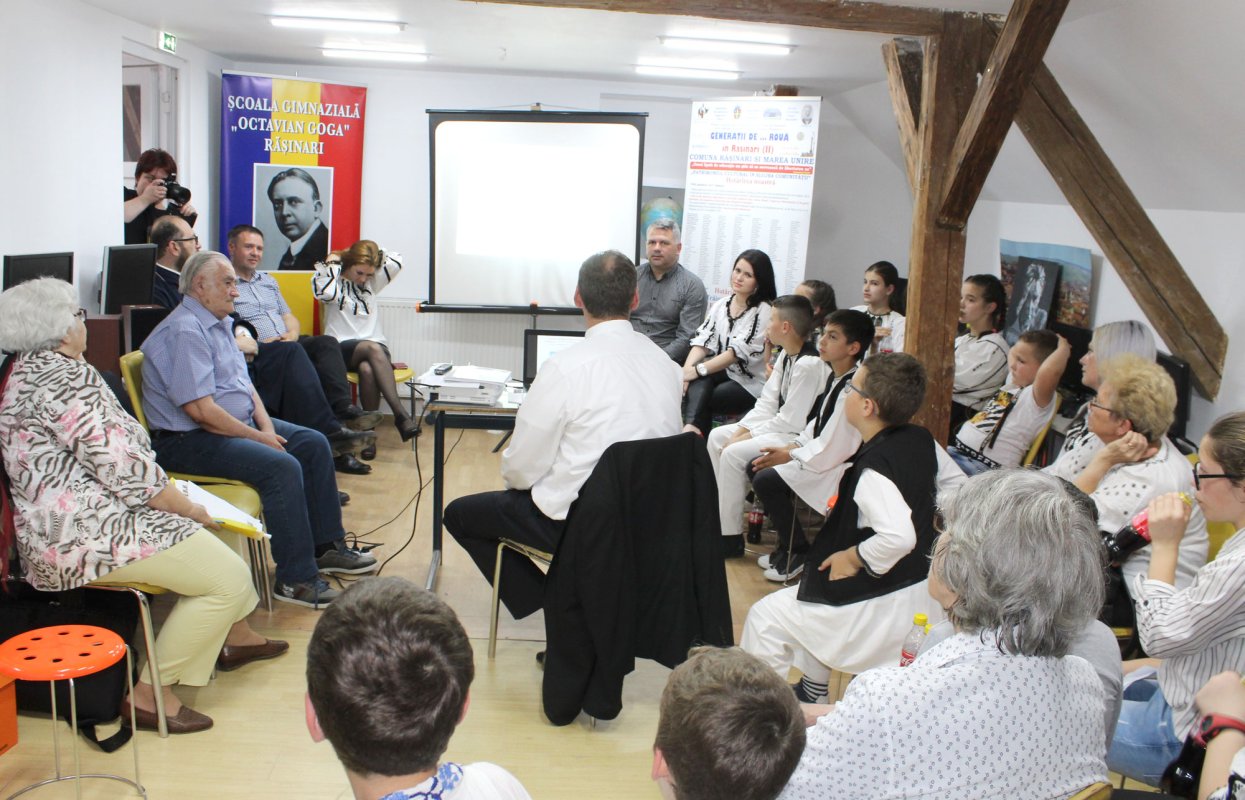 Vernisaj și lansare de carte la Rășinari, județul Sibiu 118664