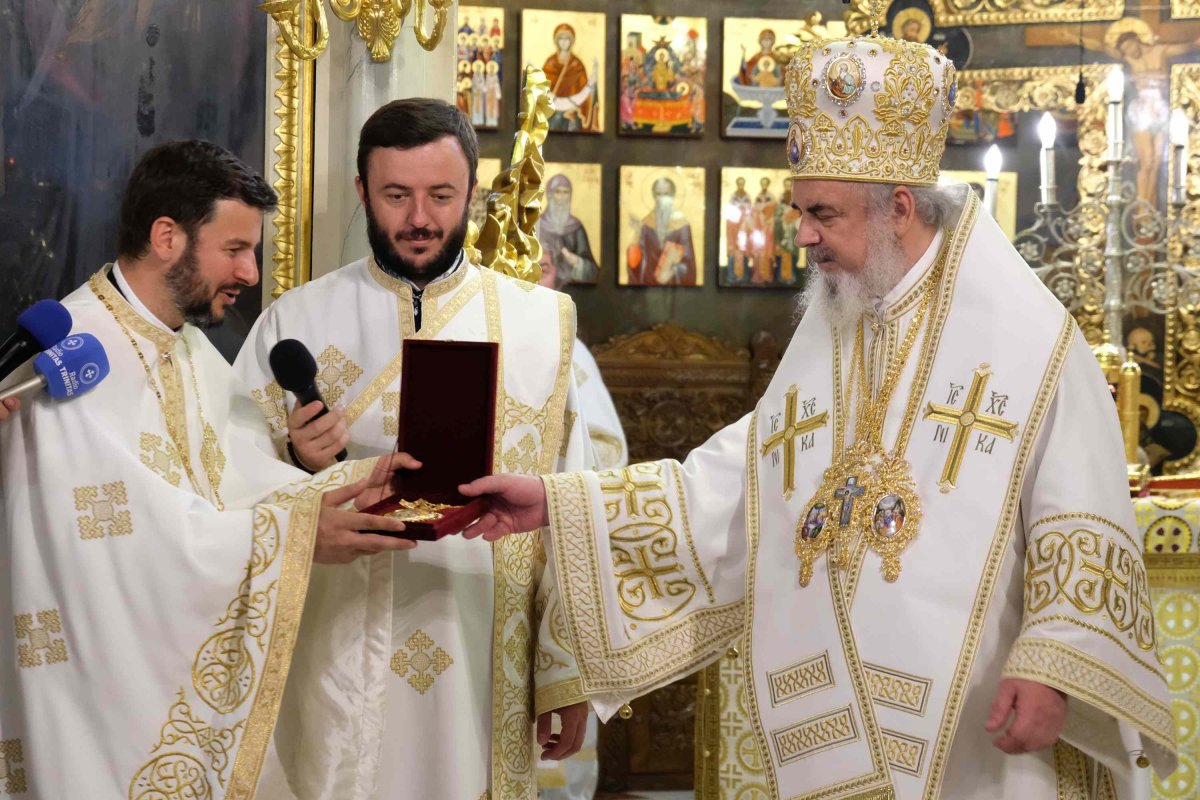 Patriarhul României a sfințit Biserica „Sfântul Spiridon” Nou 118791