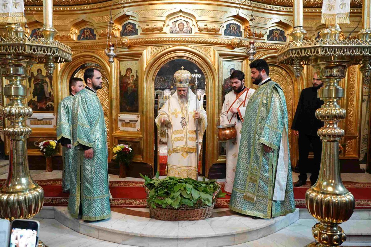 Duminica Cincizecimii  în Muntenia și Dobrogea 118904