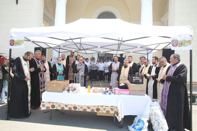 Parastas de obște în cimitirul municipal din Sibiu 119051