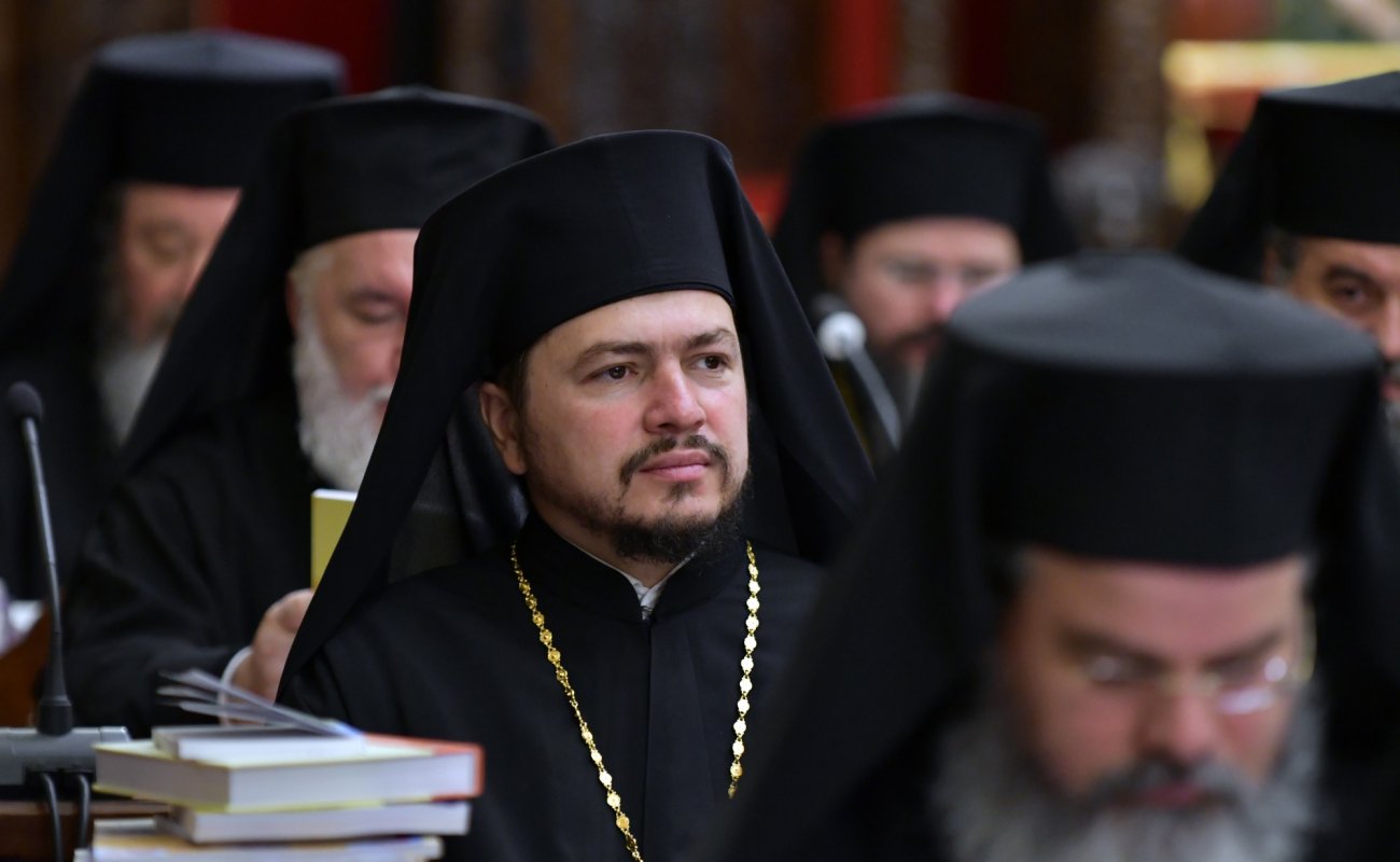 Sfântul Sinod s-a întrunit în şedinţă de lucru 118981