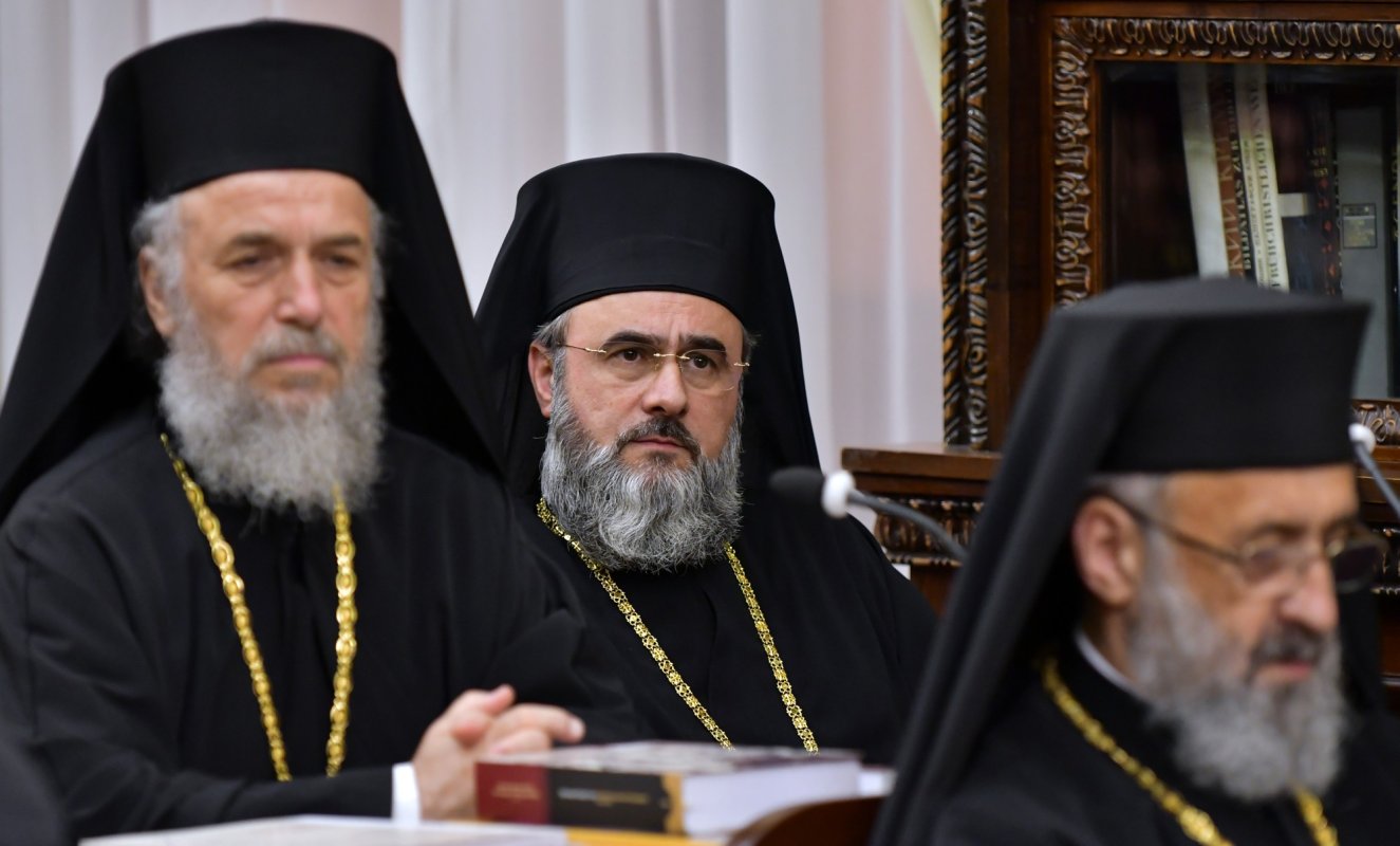 Sfântul Sinod s-a întrunit în şedinţă de lucru 118988