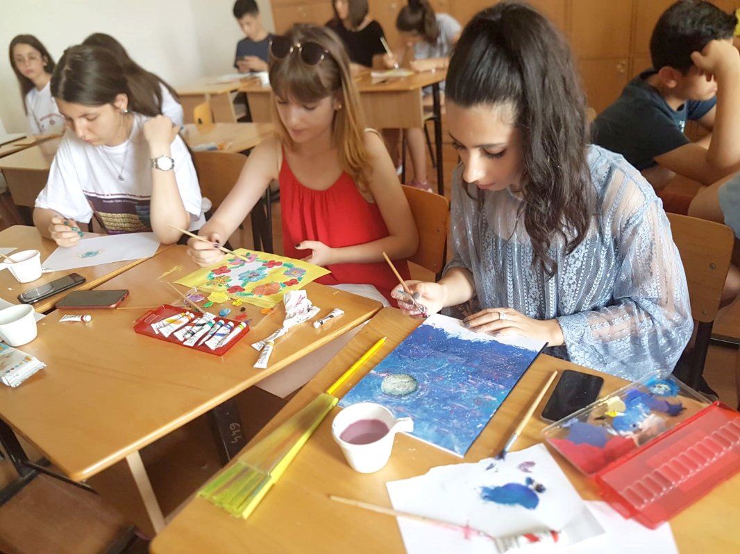 Tabără pentru olimpicii din Mitropolia Olteniei 119018