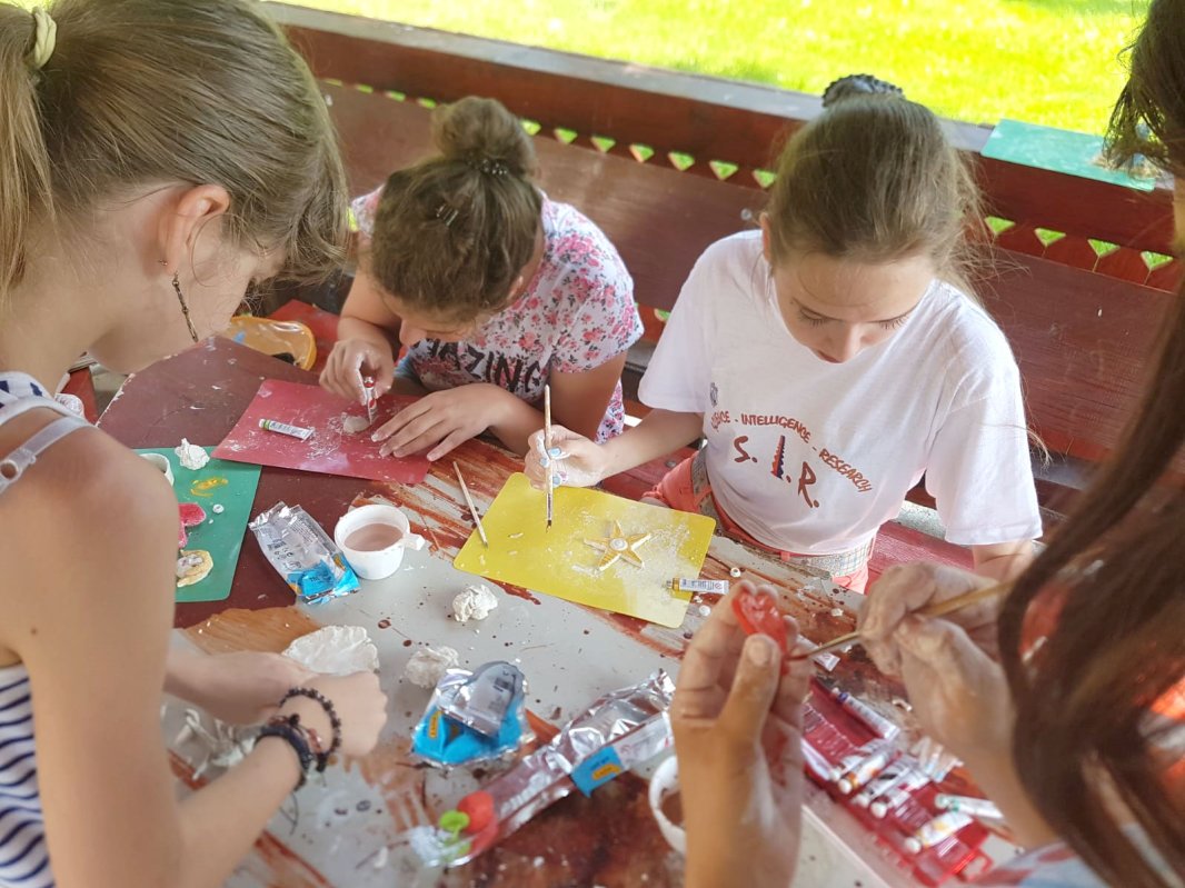 Tabără pentru olimpicii din Mitropolia Olteniei 119019