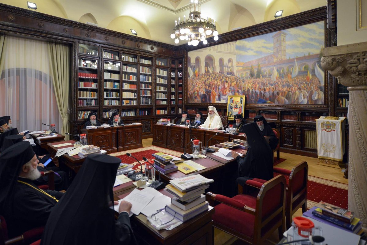 Noi hotărâri ale Sfântului Sinod 119071