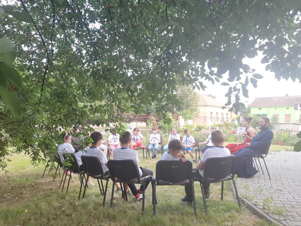 „Taberele din inima satului” s-au deschis la Bozovici și Răcășdia, Caransebeș 119112