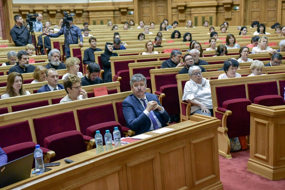 Conferință dedicată stării de sănătate a satului românesc 119163