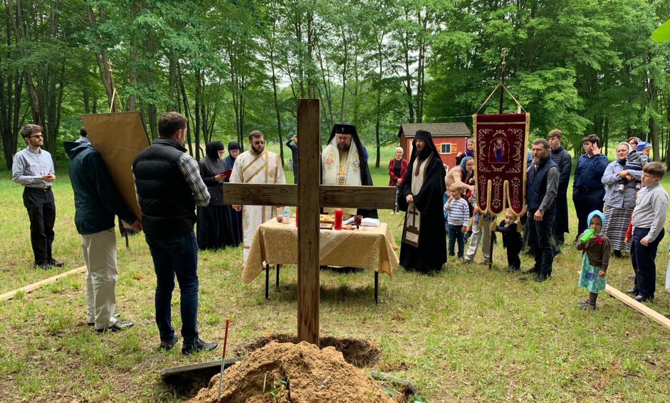 Piatra de temelie pentru biserica mănăstirii românești din Allegan, SUA 119148