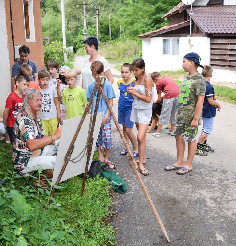 Sate de poveste în tablourile unui artist 118872