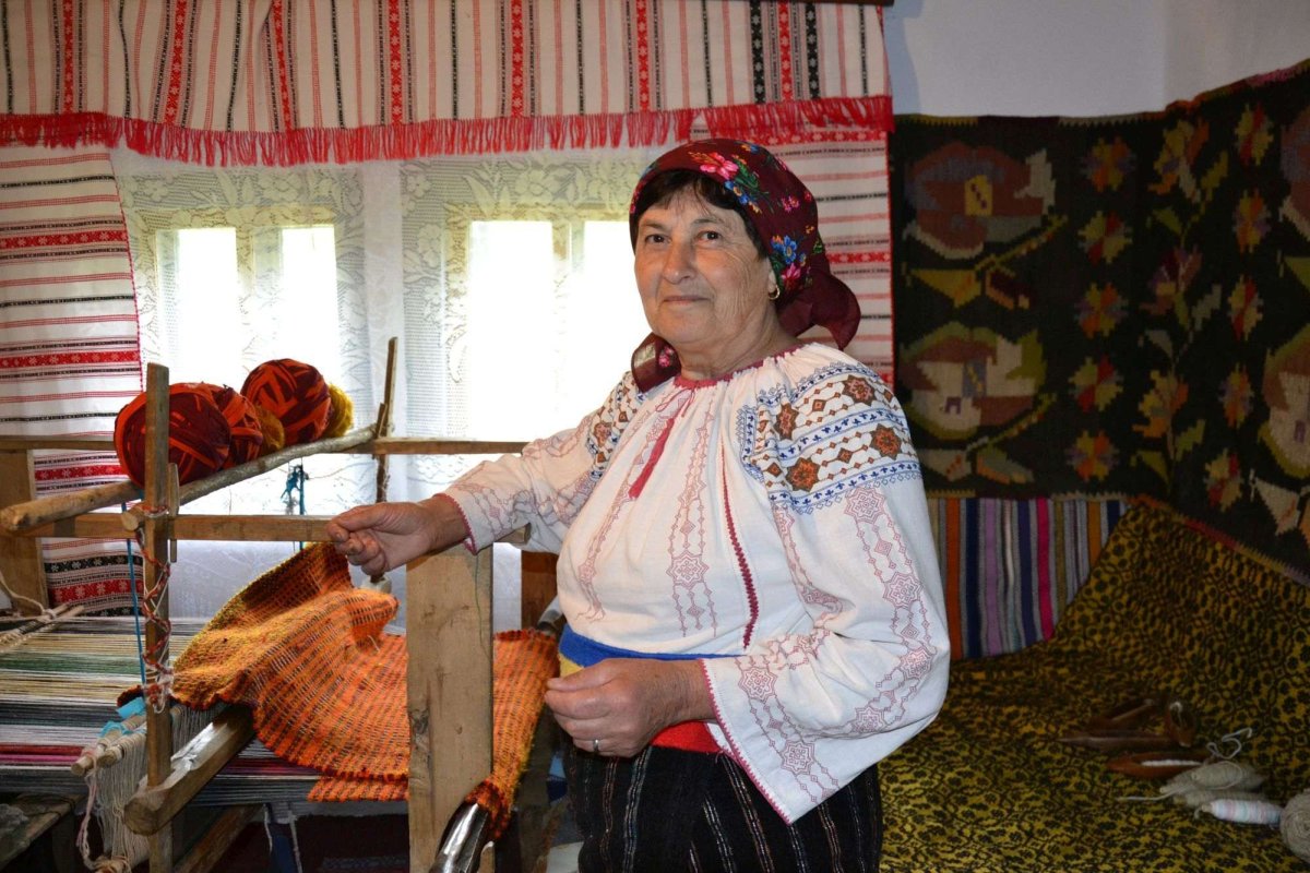 Cămașa cu altiță, un bun cultural unic 119299