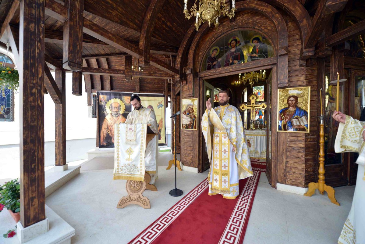 Hramul Mănăstirii Plumbuita din Capitală 119387