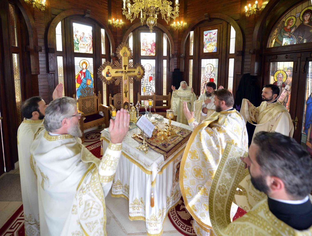 Hramul Mănăstirii Plumbuita din Capitală 119391