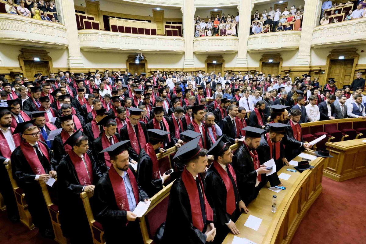 Jurământ de credinţă a teologilor din Bucureşti 119416