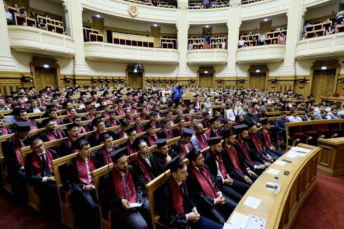 Jurământ de credinţă a teologilor din Bucureşti 119418