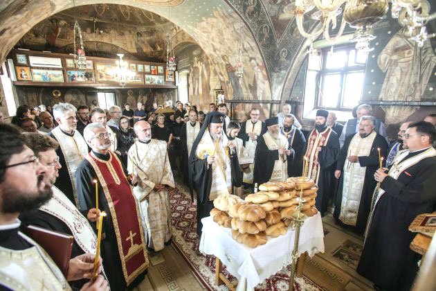 Parastas pentru credincioasa Viorica Streza, la Sâmbăta de Sus, Brașov 119462