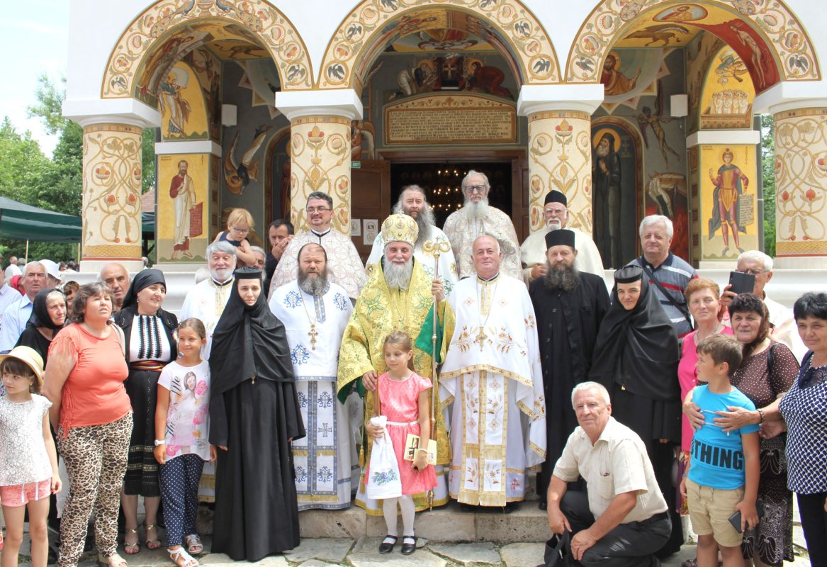 Sfântul Ioan Botezătorul, cinstit în Mitropolia Olteniei 119559