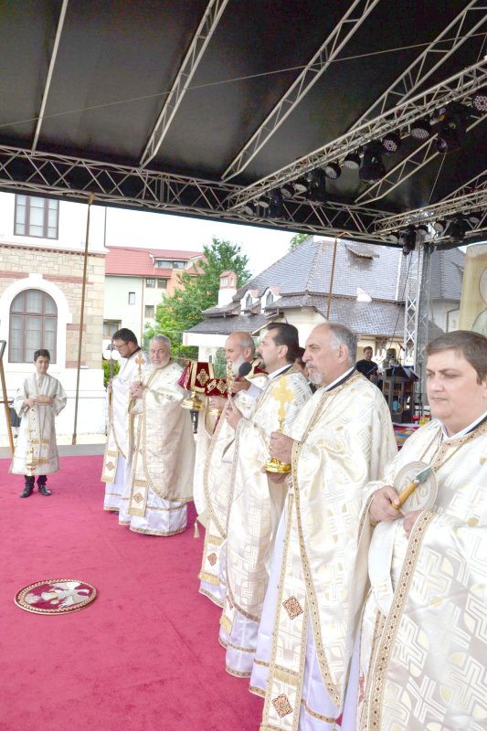 Sfântul Ioan Botezătorul sărbătorit la Piatra Neamţ 119594