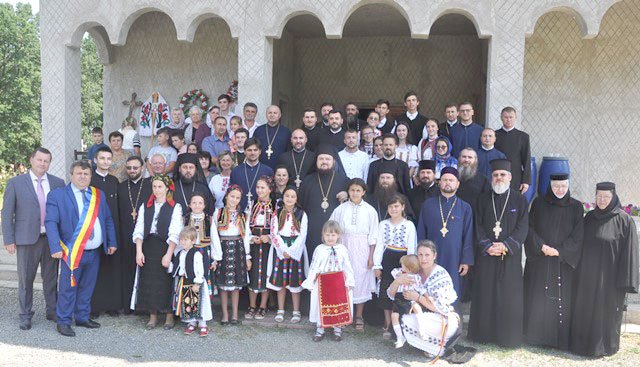 Slujiri arhierești la sărbătoarea Nașterii Sfântului Ioan Botezătorul 119562