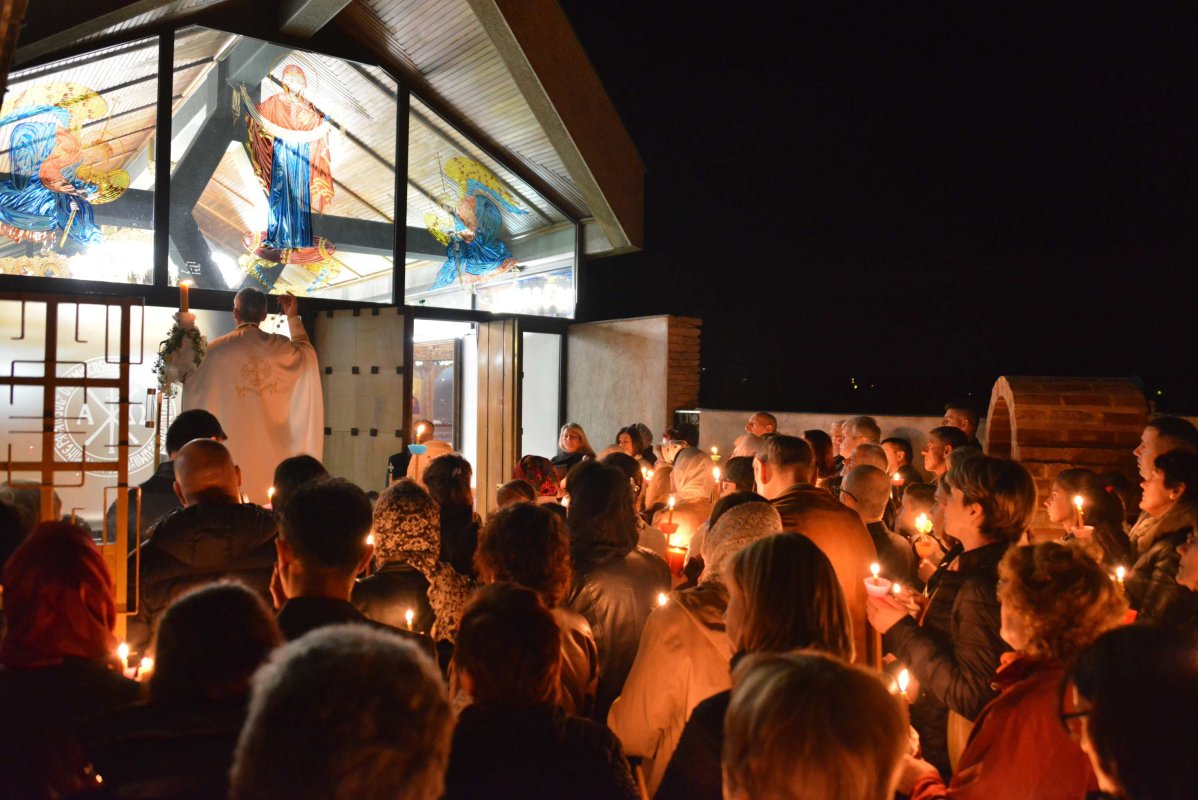 Bucuria regăsirii românilor din Pino Torinese 119613
