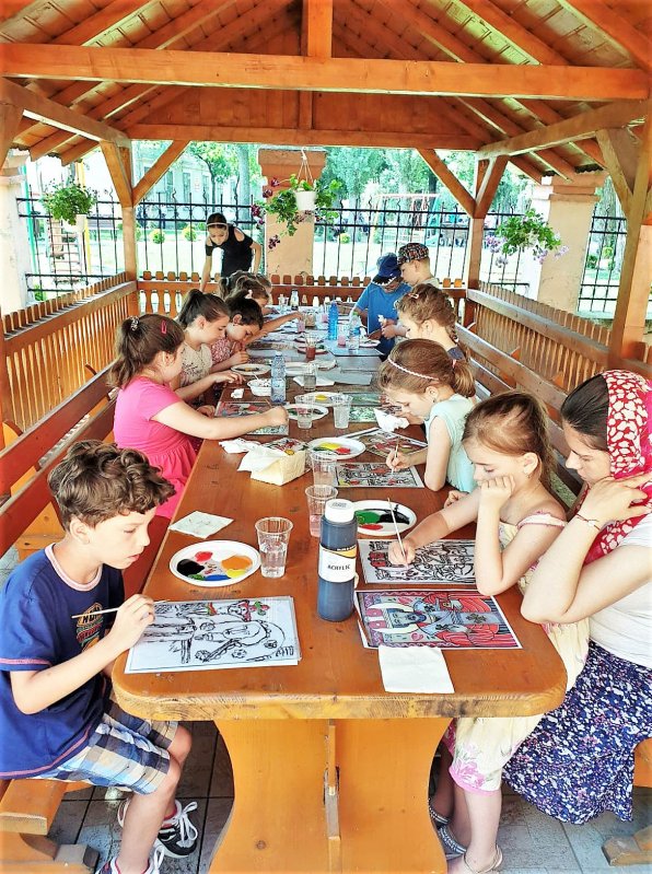 Tabăra de pictură pe sticlă „Icoana în suflet de copil”, la Parohia Șag, Timiș 119640