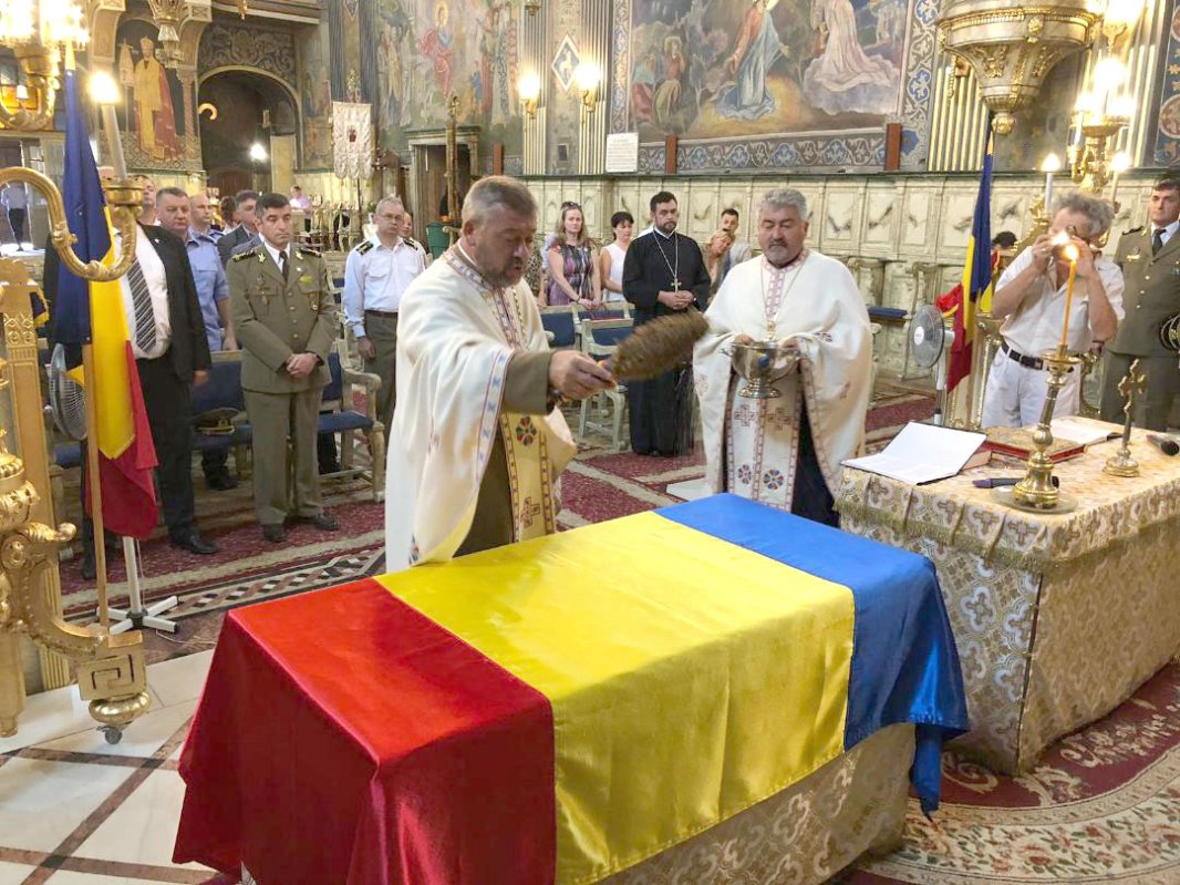 Ceremonii religioase și militare de Ziua Națională a Drapelului 119729