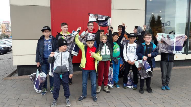 Daruri pentru copii oferite de Biserica „Sfânta Parascheva” din Brașov-Triaj 119737