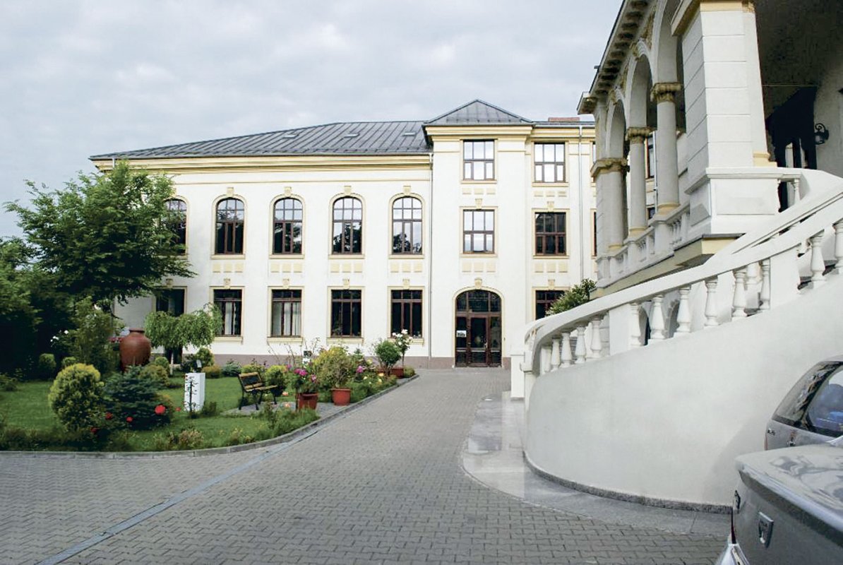 Examene de diplomă la Facultatea de Teologie Ortodoxă din Craiova 119717