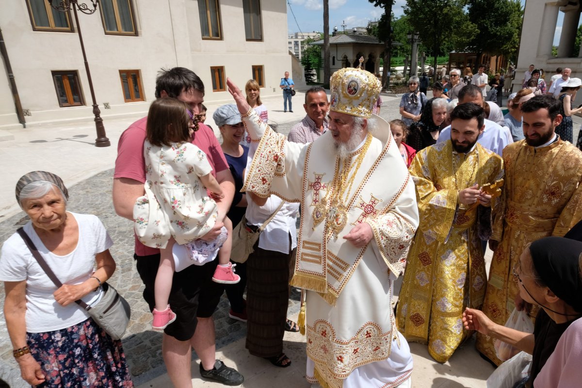  Sfinții Apostoli Petru și Pavel, sărbătoriți la Catedrala Patriarhală 119872