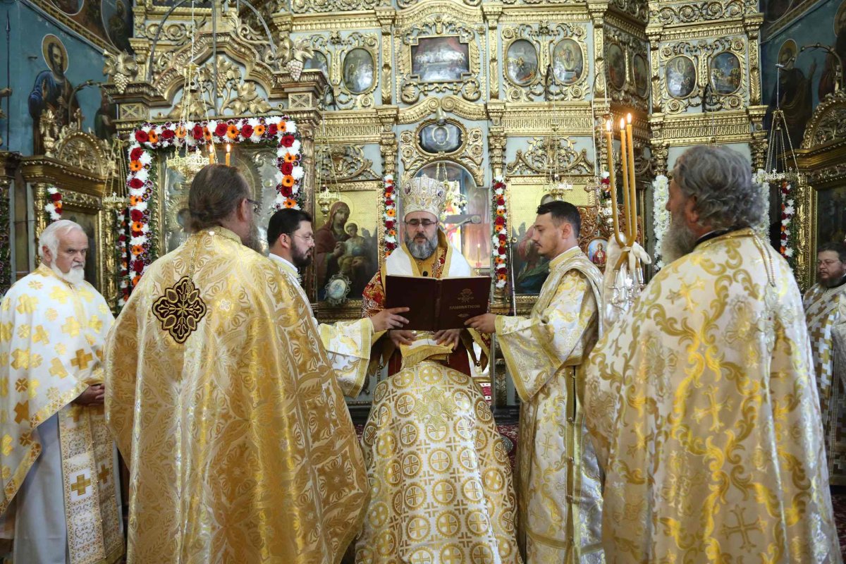 Hramul bisericii mari a Mănăstirii Ciolanu 119897