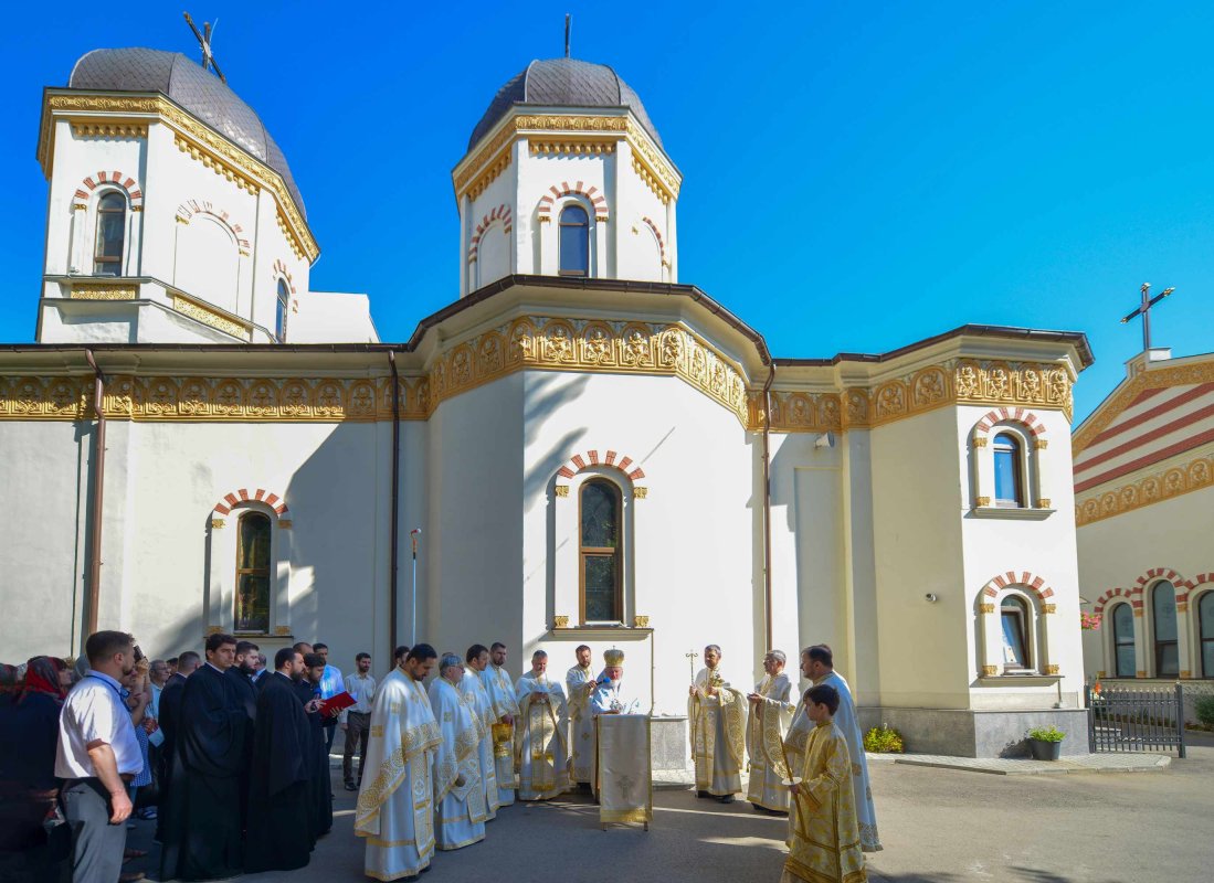 A fost resfințită Biserica Iancu Nou‑Bălăneanu 119997