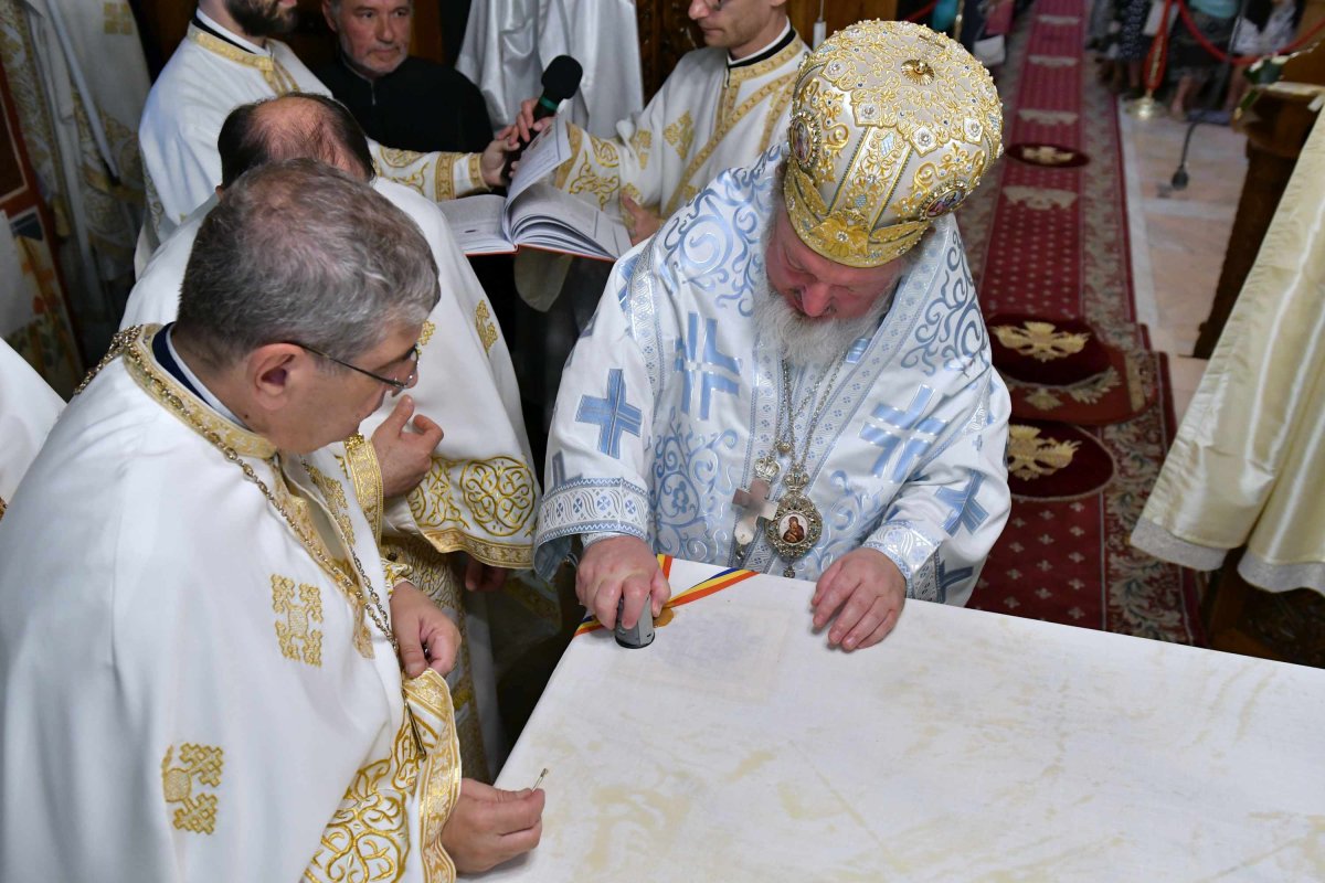 A fost resfințită Biserica Iancu Nou‑Bălăneanu 120008