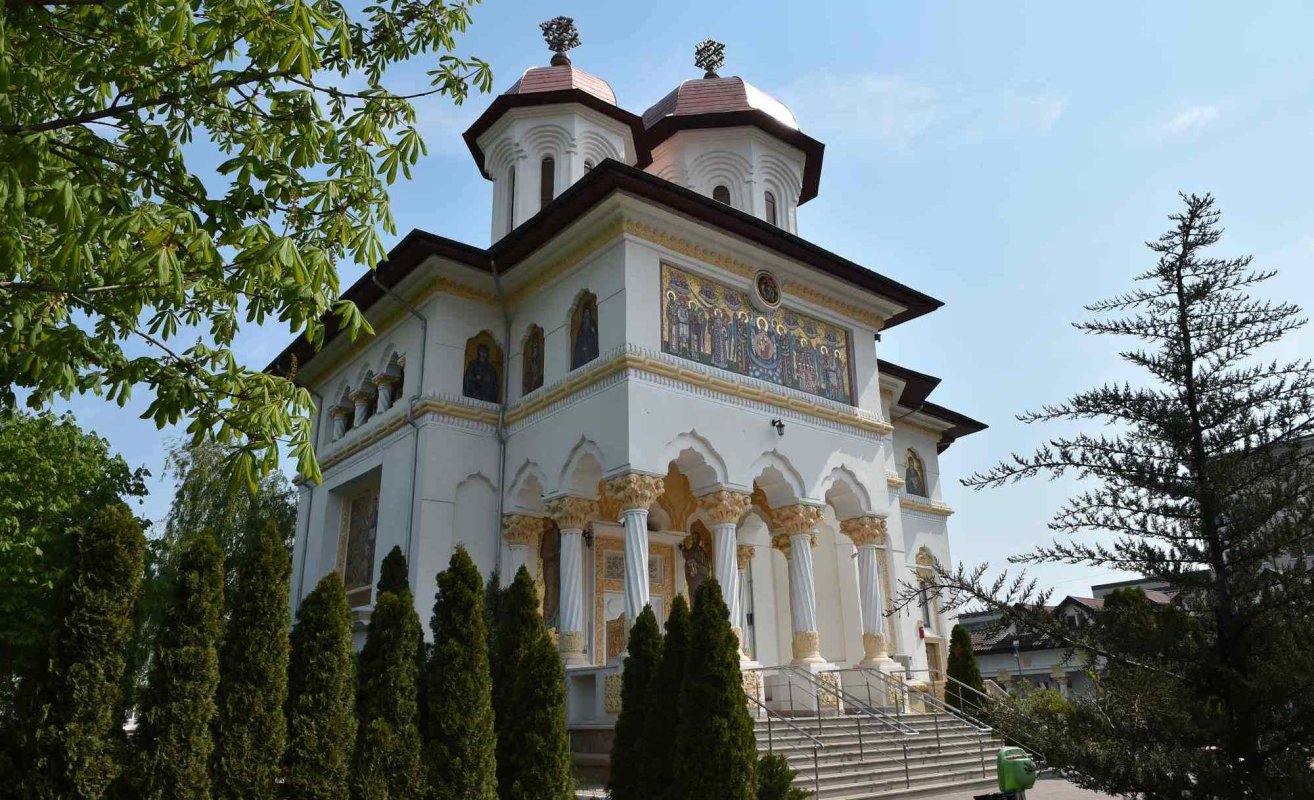 Hramul Mănăstirii „Duminica Sfinților Români” 119954