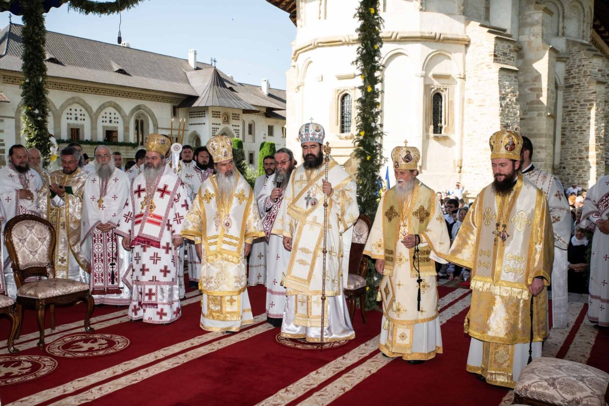 Pomenirea Sfântului Voievod Ştefan cel Mare 120126
