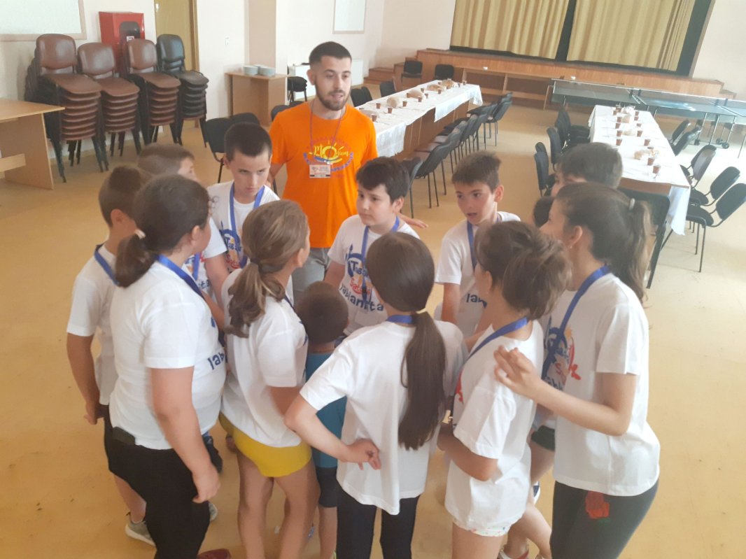 Vacanță pentru copii din comuna Iablanița, judeţul Caraş Severin 120349