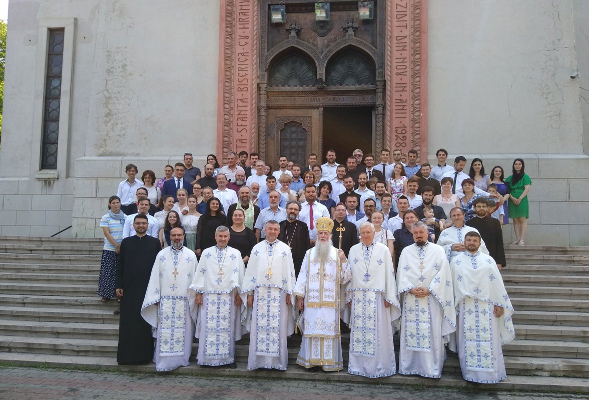 Teologii craioveni au depus jurământul 120405