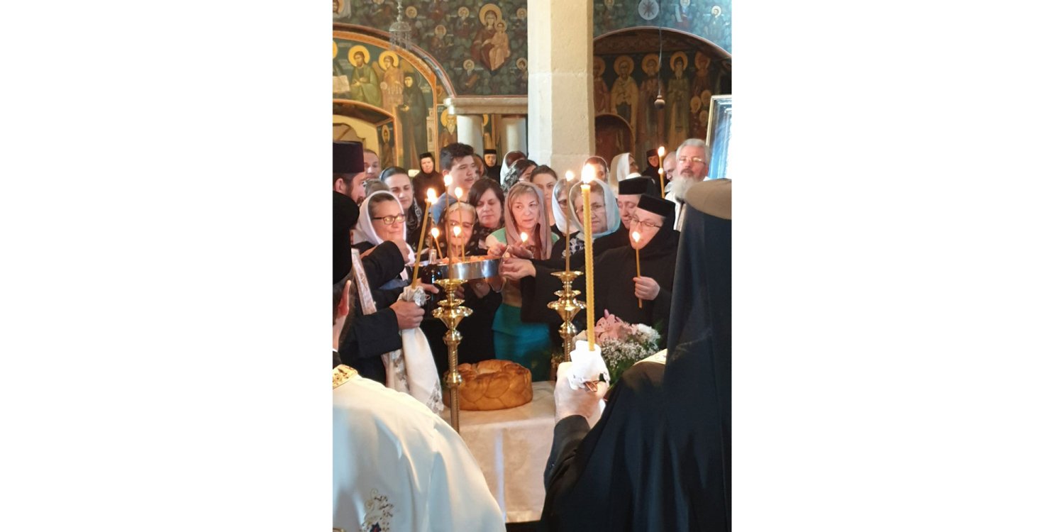 Slujba Parastasului pentru monahia Agafia Borcea 120625