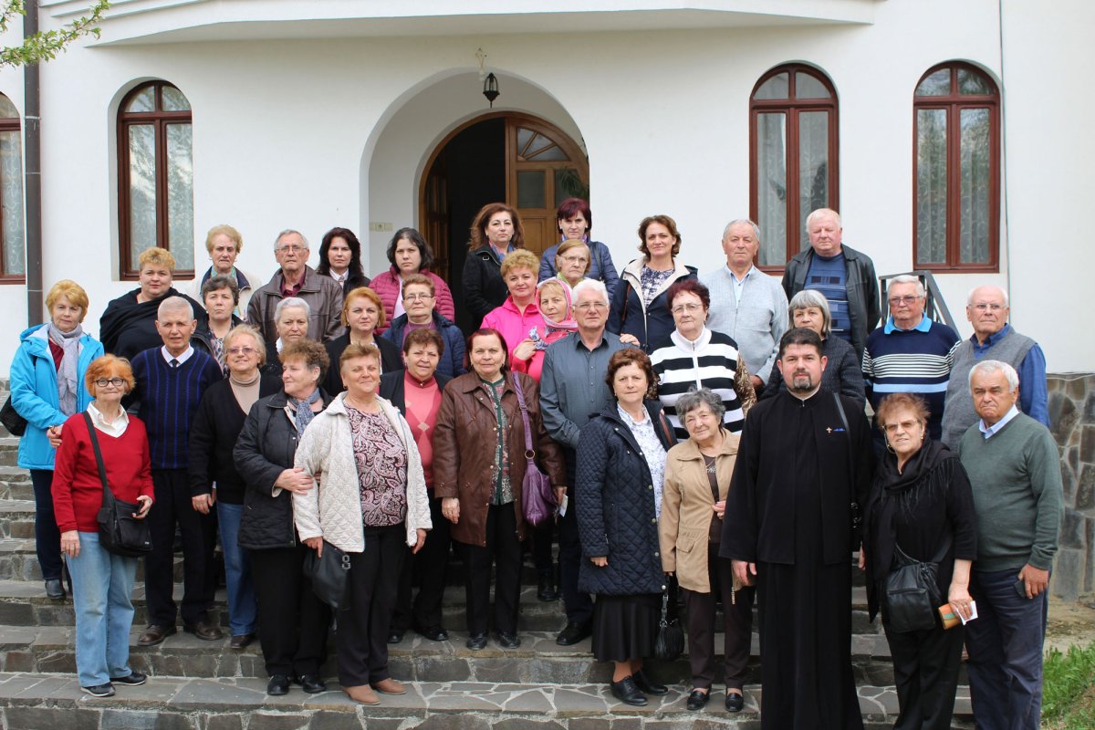 Pelerini clujeni la mănăstiri din Sălaj, Oaş şi Maramureş 120668