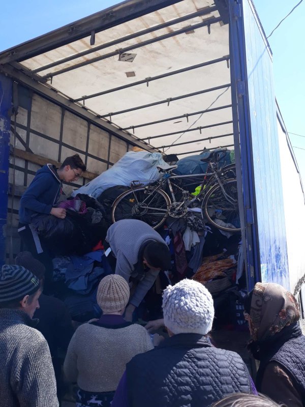 Preotul care „aruncă flori în calea dreptății” 120789